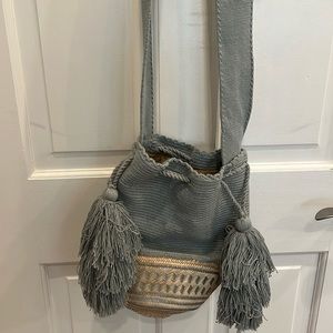 Super cute beach bag!